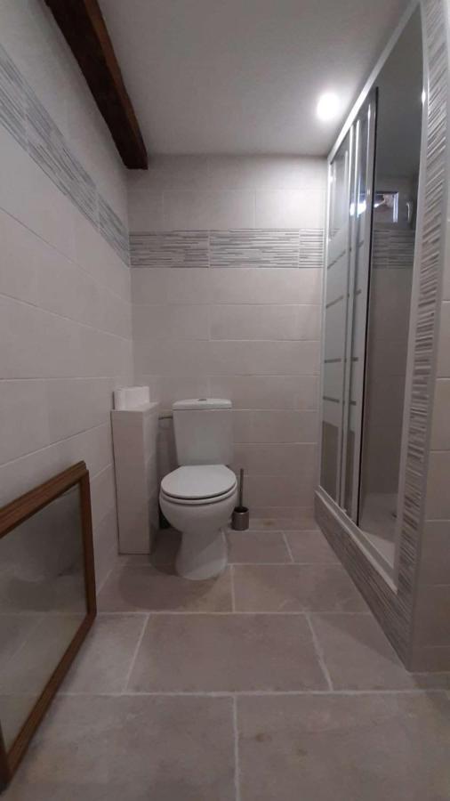 3 Pieces Neuf 65 M² Apartment Rigaud Bagian luar foto